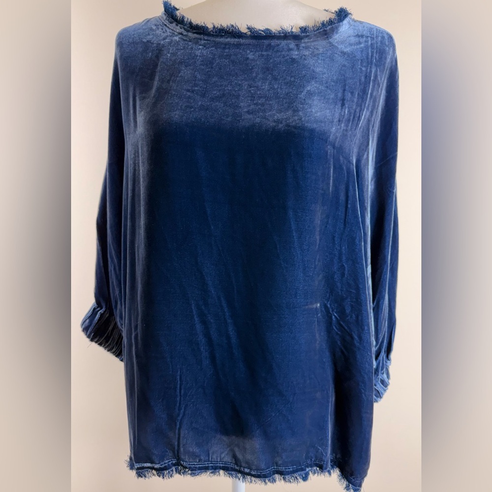 Sundance Deep Blue Velvet Blouse Dolman Sleeve Top, Size Medium, NWOT - Picture 2 of 13